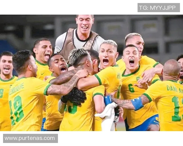 足球明星街头挑战赛精彩瞬间尽在视频中展现你绝对不容错过的足球技艺与魅力